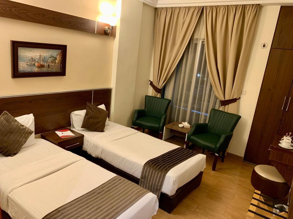 Ream Hotel Amman Eksteriør bilde
