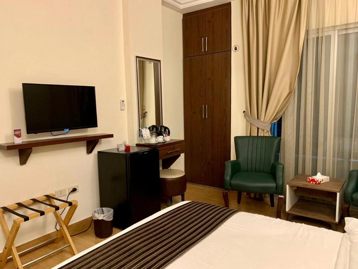 Ream Hotel Amman Eksteriør bilde