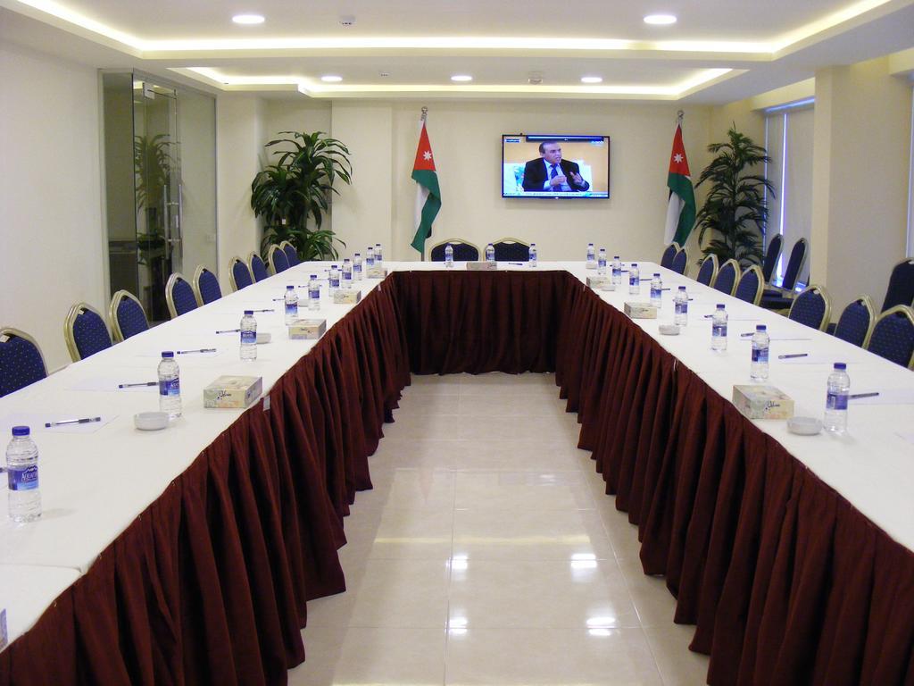 Ream Hotel Amman Eksteriør bilde